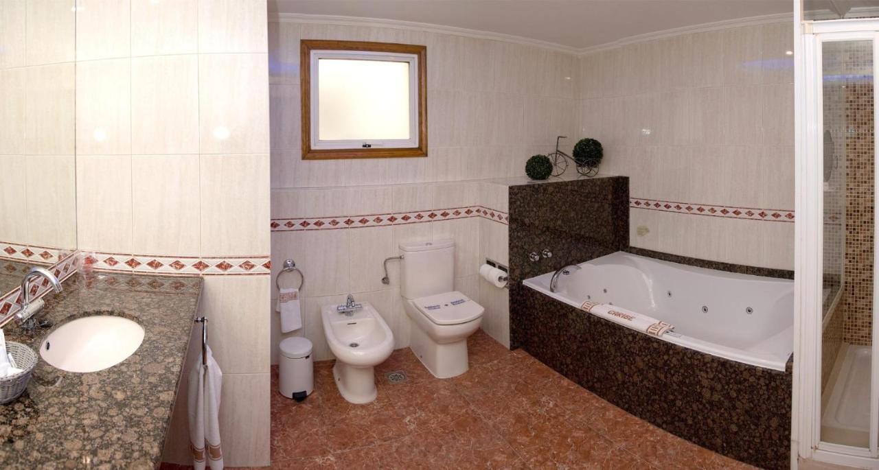 Motel Caribe วิโก ภายนอก รูปภาพ