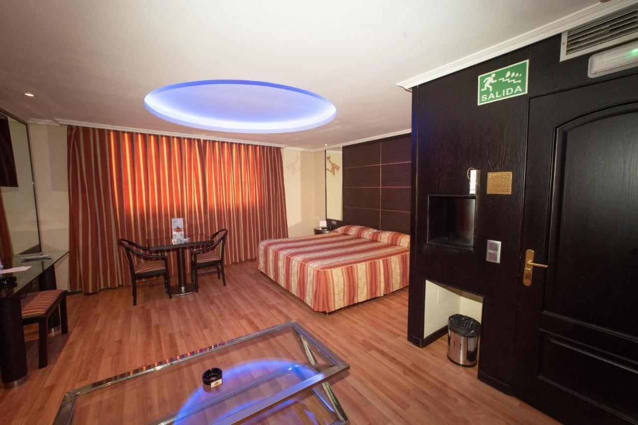Motel Caribe วิโก ภายนอก รูปภาพ