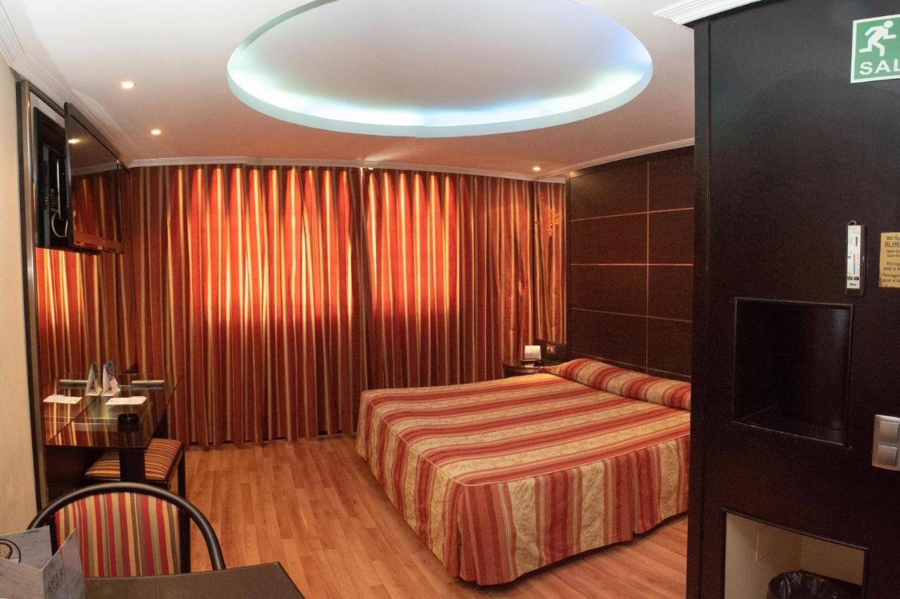 Motel Caribe วิโก ภายนอก รูปภาพ
